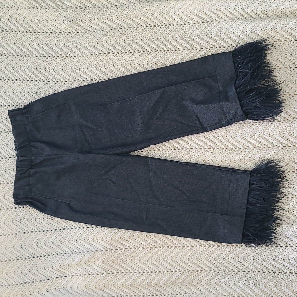 VILAGALLO Feather fringe leg bottom blue denim like pants pockets front & back